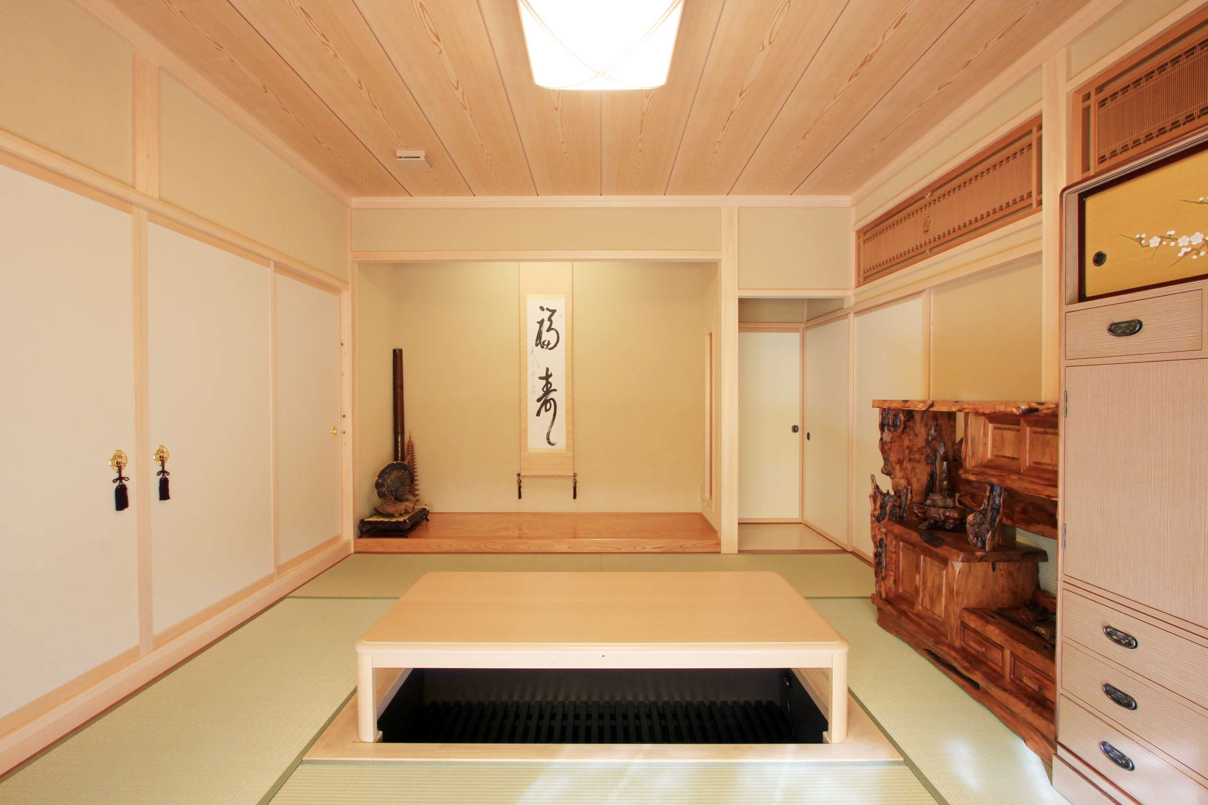 和室 @ ぬくもりを感じる薪ストーブの家 / アリケン・プラス 建築実例